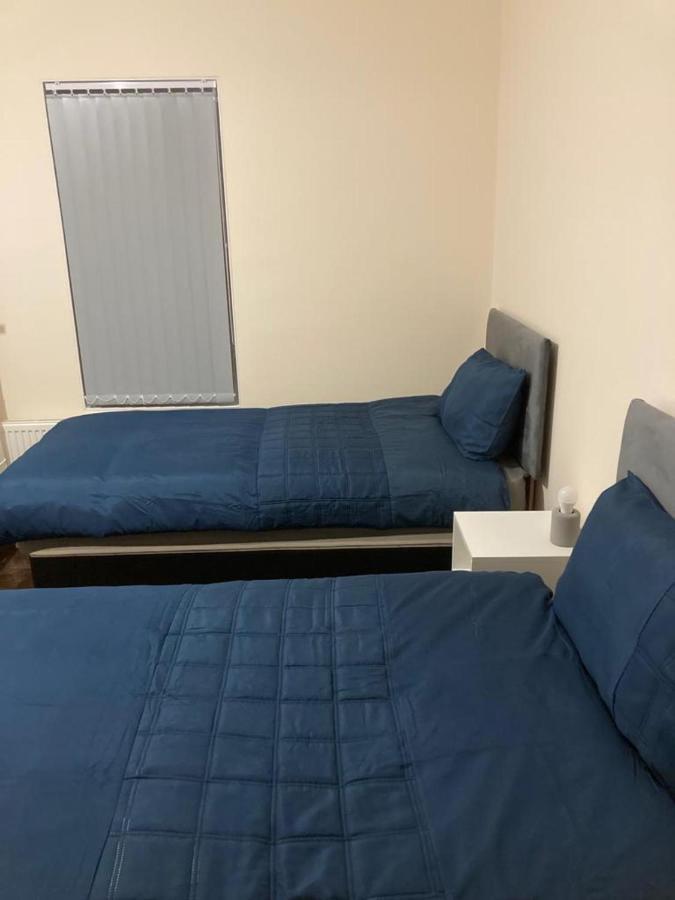 Homely 3-Bed House In Bham 15 Min From City Centre 伯明翰 外观 照片